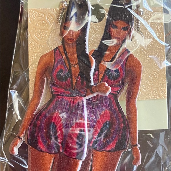 African American Black Woman Wooden Earrings - Picture 1 of 2